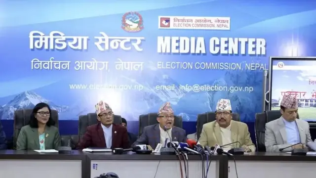 निर्वाचन आयोगले एक जना मतदातालाई भोट खसाल्न ४ मिनेटसम्म लाग्नसक्ने ठानेको छ