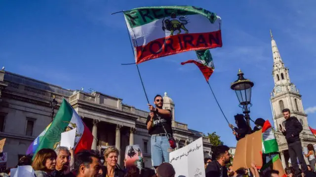 londra iran protesto