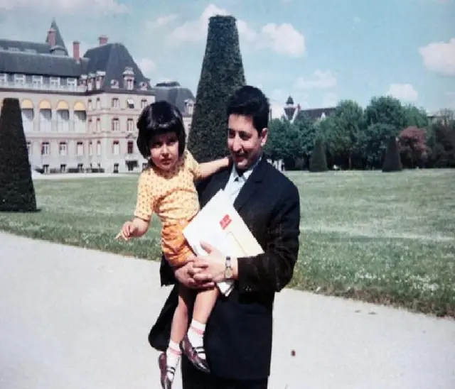 آقای بنی‌صدر با دخترش