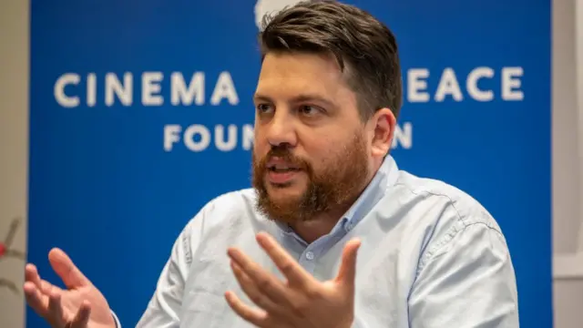 Леонид Волков