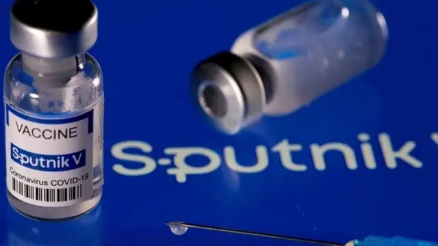 ભારતમાં સ્વદેશી સહિત ઘણી વિદેશી બનાવટની વૅક્સિનોને પણ મંજૂરી અપાઈ છે છતાં અછત કેમ નિવારી શકાતી નથી?