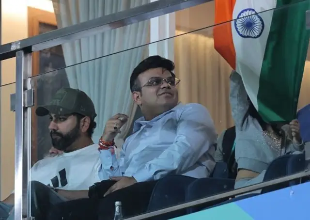 నవీముంబయి, డీవై పాటిల్ స్డేడియం, భారత్ వర్సెస్ దక్షిణాఫ్రికా