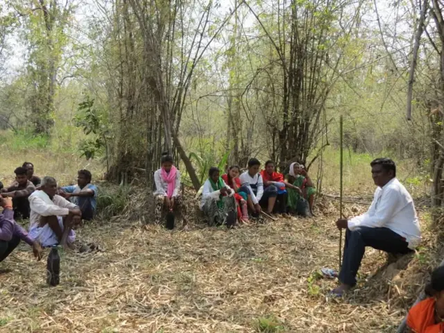 गावातील लोक