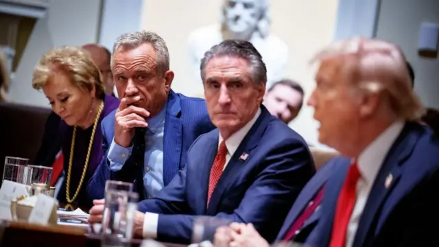 26 फरवरी को हुई कैबिनेट मंत्रियों की बैठक में ट्रंप