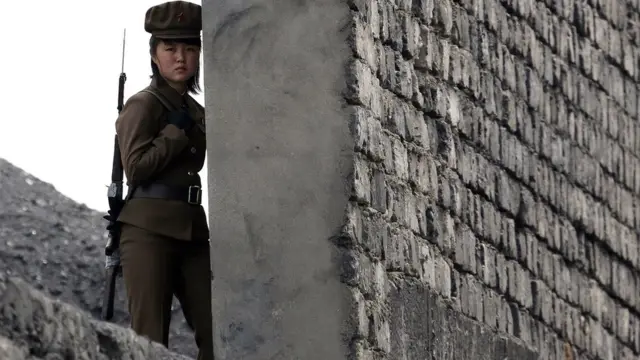 ઉત્તર કોરિયાઇ સિપાહી