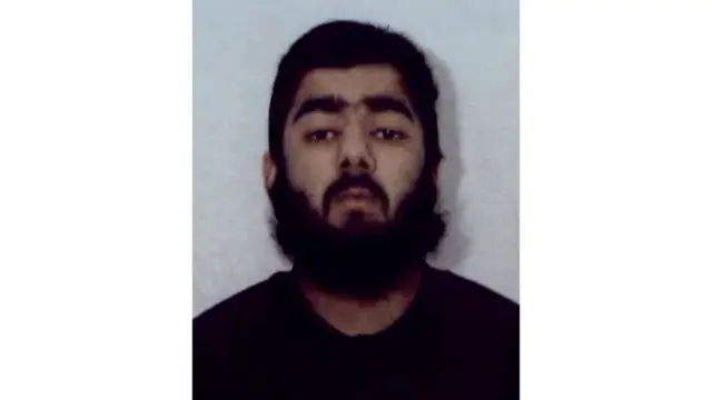 Usman Khan w'imyaka 28 ni we wagabye icyo gitero