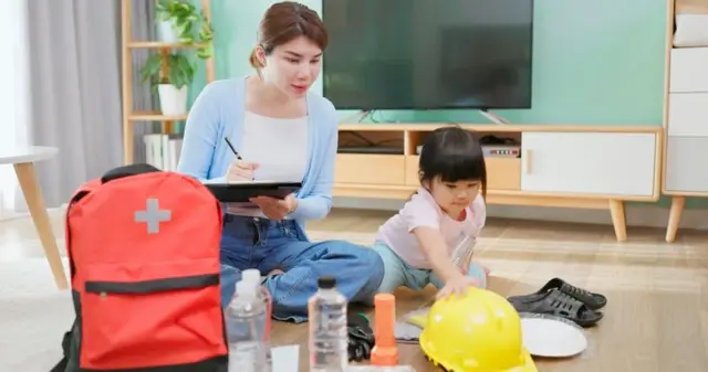 ငလျင်မလှုပ်ခတ်ပြင်ဆင်တဲ့မြင်ကွင်း နမူနာပြပုံ