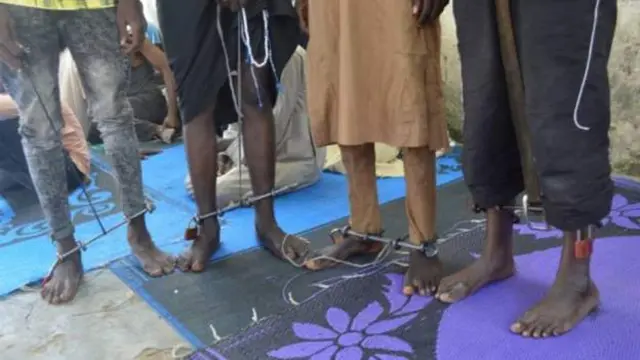 Namoota Poolisiin 'mana dararaa' keessaa olche