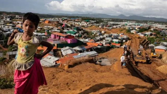 ဖေ့စ်ဘုတ်