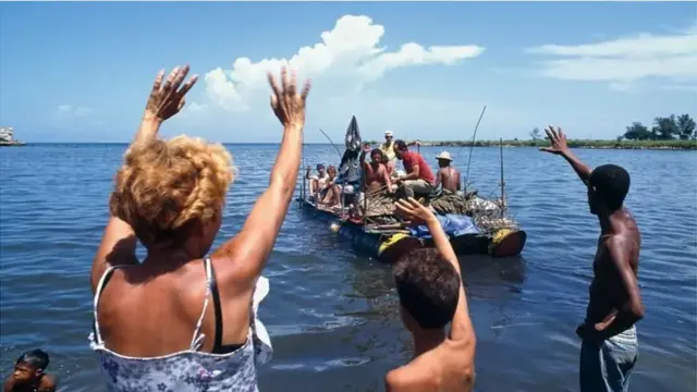 క్యూబా నుంచి అమెరికాకు వలస వెళ్లేవారి సంఖ్య భారీగా పెరుగుతోంది