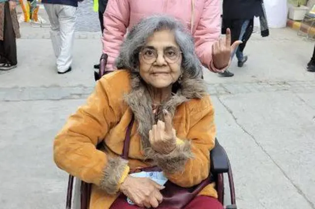 દિલ્હી વિધાનસભા ચૂંટણી કોણ જીતશે, અરવિંદ કેજરીવાલ, નરેન્દ્ર મોદી, અમિત શાહ, ભાજપ, આમ આદમી પાર્ટી, કૉંગ્રેસ, દિલ્હી વિધાનસભા ઍક્ઝિટ પોલ ઓપિનિયન પોલ પરિણામ, બીબીસી ગુજરાતી, બીબીસી ન્યૂઝ ગુજરાતી 