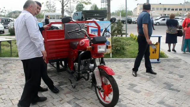 Душанбедаги Ўзбекистон маҳсулотлари кўргазмаси
