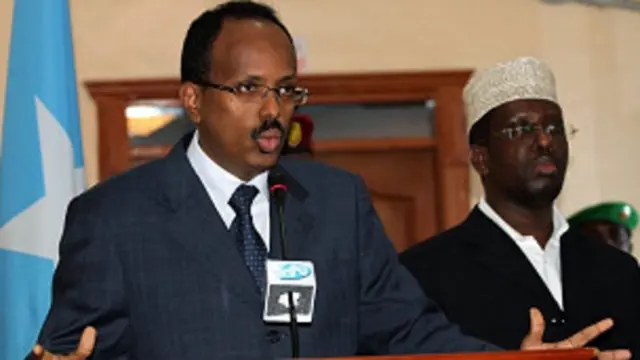 Khilaaf soo kala dhexgalay Farmaajo iyo Sheekh Shariif ayaa horseeday in uu xilka iska casilo