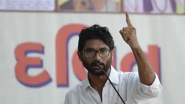 જિગ્નેશ મેવાણીની તસવીર