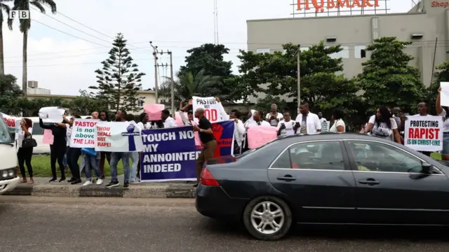 Awọn to gbe akọle dani