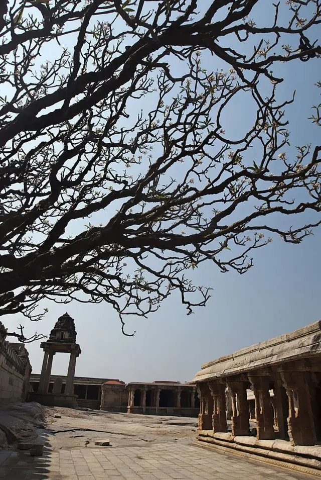 లేపాక్షి