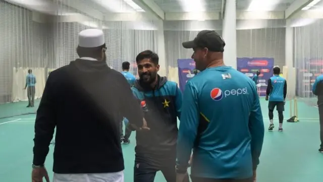 ट्रेनिंग सत्र में पाकिस्तानी टीम