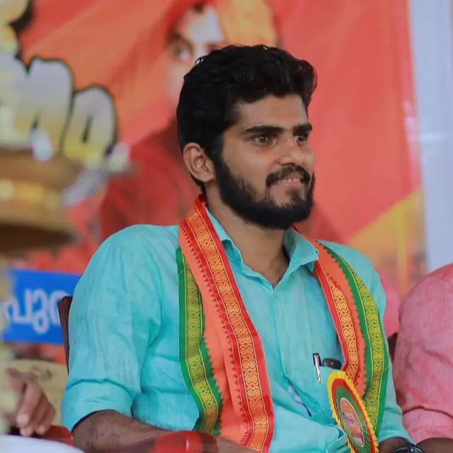 மீனாட்சி லேகி சர்ச்சை