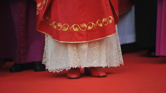 Kopheen diimaan mallattoo aangoo fi sadarkaa akka agarsiisutti kan uffatamu tur