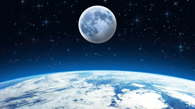 பூமியைவிட்டு விலகிச் செல்லும் நிலா: இதனால் என்ன ஆபத்து?