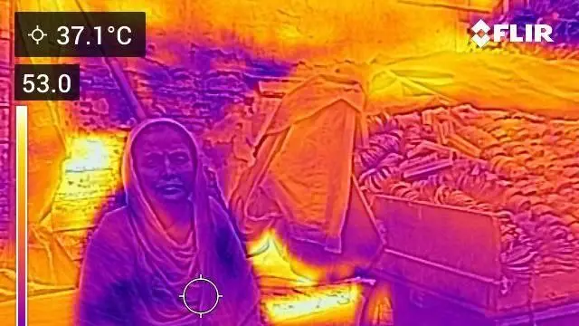 थर्मल कॅमेऱ्यात बेबी यांच्या सभोवतालचे तापमान 53 अंश सेल्सियल इतके नोंदवले गेले.