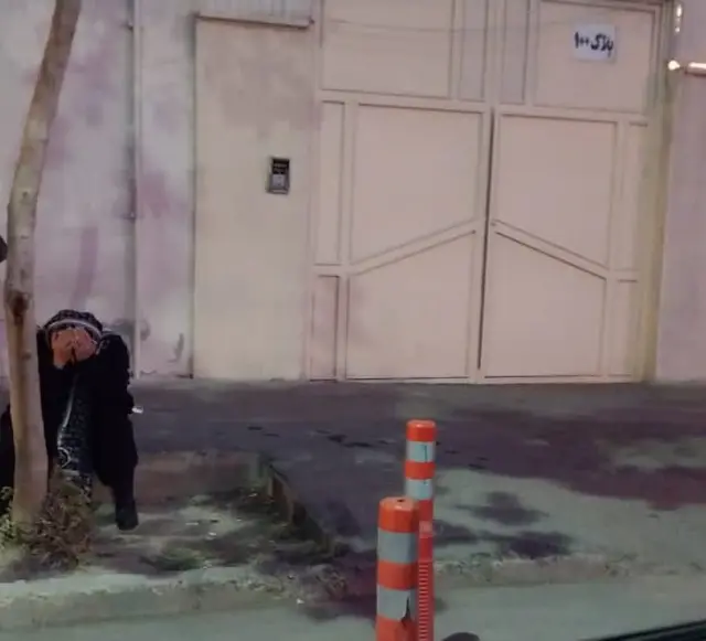 مادر نوید افکاری