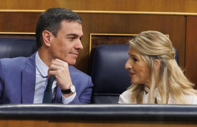 Pedro Sánchez y Yolanda Díaz en el Congreso de los Diputados. 