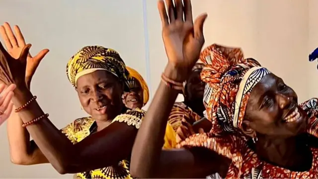 ነፍሰ ጾራት ብምዝንጋዕ ካብ ጭንቀት ዘናግፋ ጋንታ ደቀንስትዮ ጋምብያ