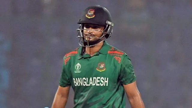 షకీబుల్ హసన్ 