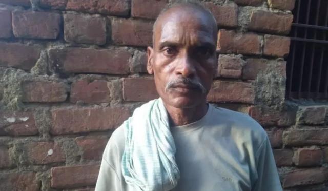 மின்சாரம் தாக்கி உயிரிழந்த கழுதையின் உரிமையாளர் 