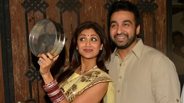 শিল্পা ও কুন্দ্রা ২০০৯ সালের নভেম্বরে ভারতে বিয়ে করেন