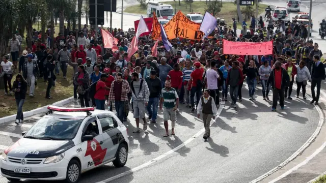 Демонстрация против экономических реформ