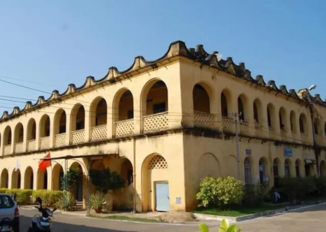 మాన్సాస్ ట్రస్టు