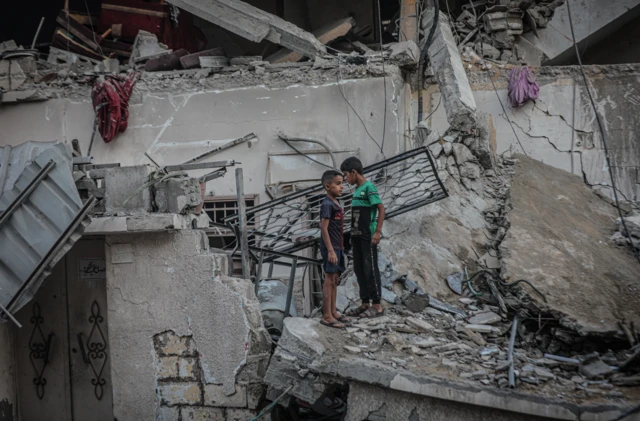 காஸாவின் புறநகர்ப் பகுதிகள் IDF கட்டுப்பாட்டுக்குள் உள்ளதாக டெஃப்ரின் கூறினார்