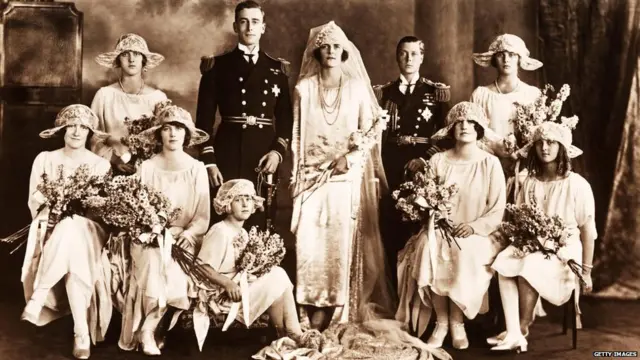 लग्नातील फोटो