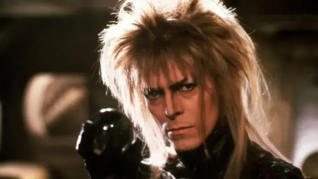 Harizmatična uloga Kralja Goblina u fantaziji Lavirint iz 1986. godine je pomogla ovom filmu da postane kultni klasik