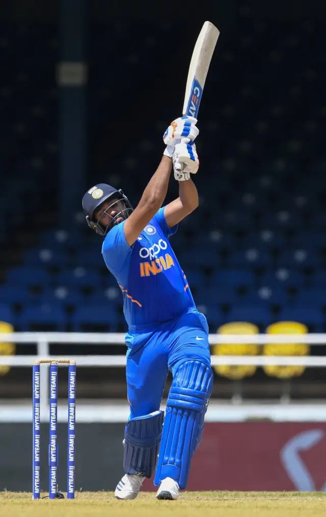 रोहित शर्मा