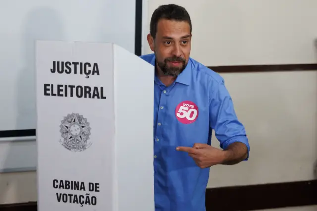 Boulos vota nas eleições municipaispixbet casa de apostasSP, no segundo turno.






