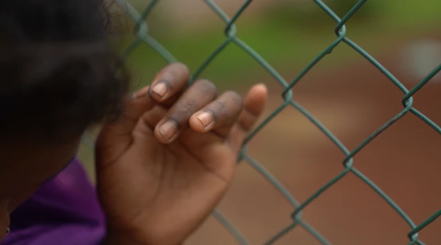 'बहीण म्हणाली तुला पाडव्याला घेऊन जाईन, पण ती परत आलीच नाही', शीतल सांगत होती.