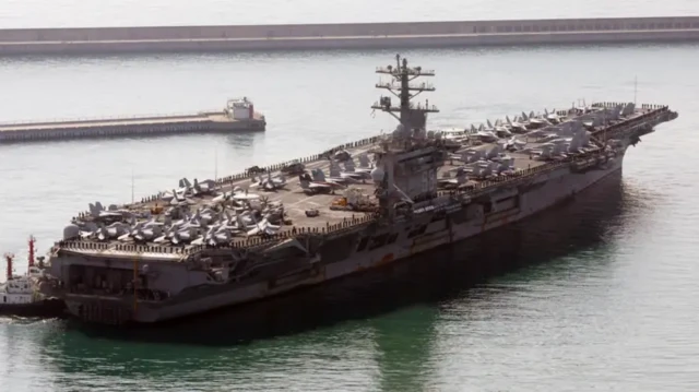 USS Nimitz uçak gemisi Ortadoğu'ya doğru ilerlerken