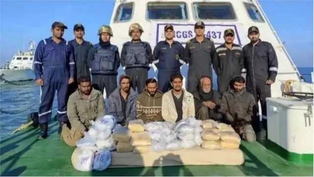 ગુજરાતમાંથી પાછલા અમુક દિવસોમાં મોટા જથ્થામાં ડ્રગ્સ ઝડપાયું છે (પ્રતીકાત્મક તસવીર)