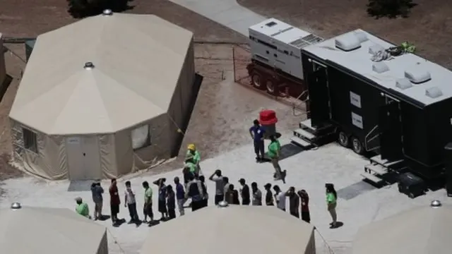 penempatan migran di texas