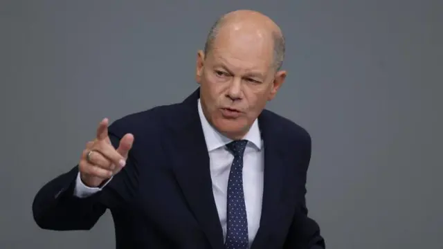 जर्मनी के चांसलर ओलाफ़ शॉल्त्स 