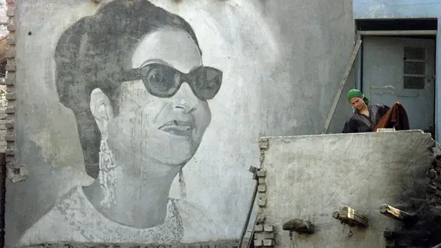 صورة لأم كلثوم في مصر