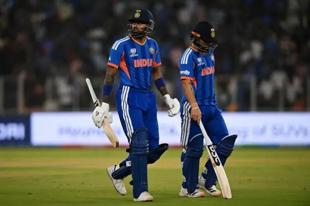 ટી20 વર્લ્ડકપ 2026, ભારતીય ટીમનું પ્રદર્શન, નેધરલેન્ડ સામેની ભારતની મેચ, તિલક વર્મા અભિષેક શર્માનું પ્રદર્શન, સુપર 8 ભારત અને દક્ષિણ આફ્રિકાની મૅચ, ટીમ, બીબીસી ગુજરાતી સમાચાર