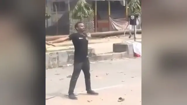 வங்கதேசப் போராட்டத்தில் கொல்லப்பட்ட மாணவர்