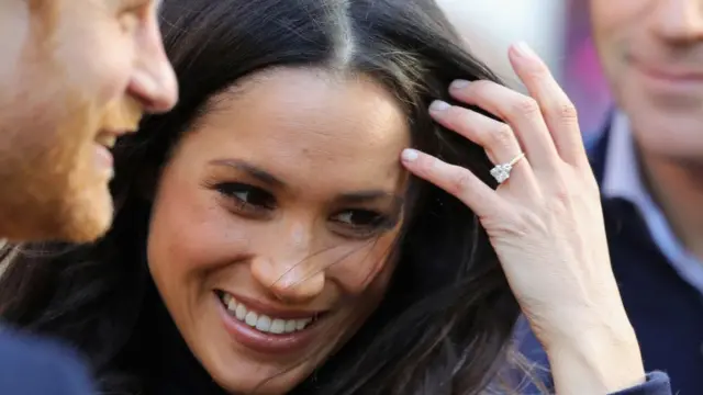 Меган маркл с обручальным кольцом