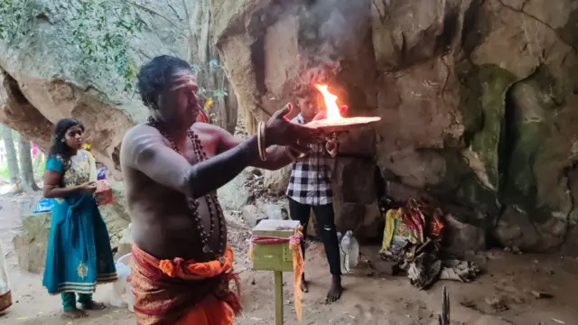 தையிட்டி பௌத்த விகாரை, இலங்கை 