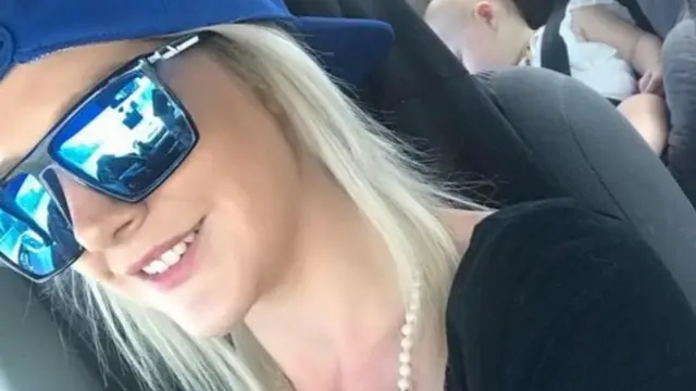 Nwaanyị bu ụmụ ya