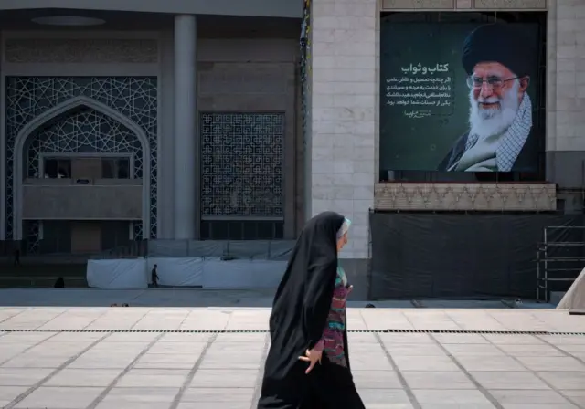 ਸੁਪਰੀਮ ਲੀਡਰ ਆਇਤੁੱਲਾਹ ਅਲੀ ਖਾਮਿਨੀ